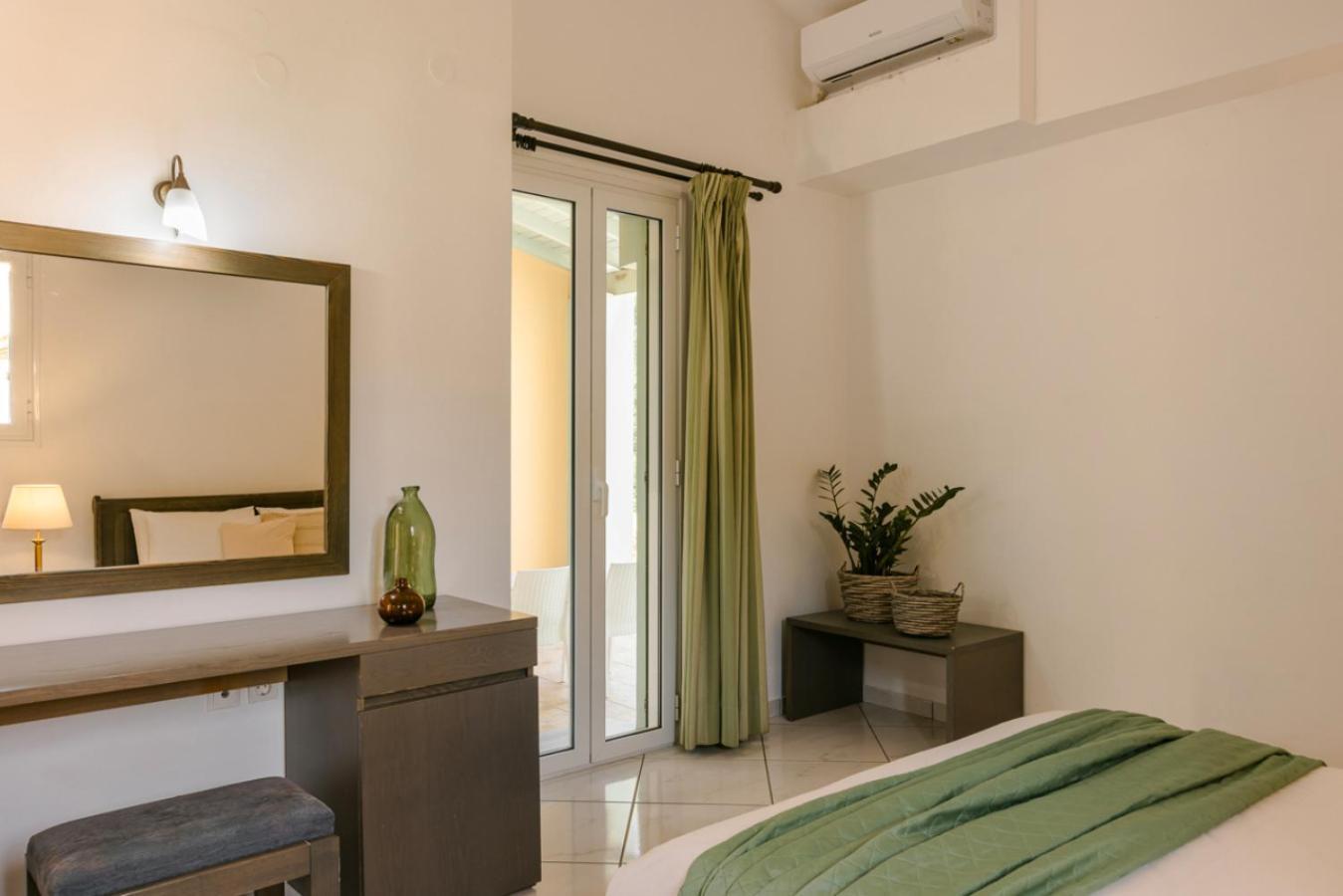 Century Hotel Acharavi (Corfu)