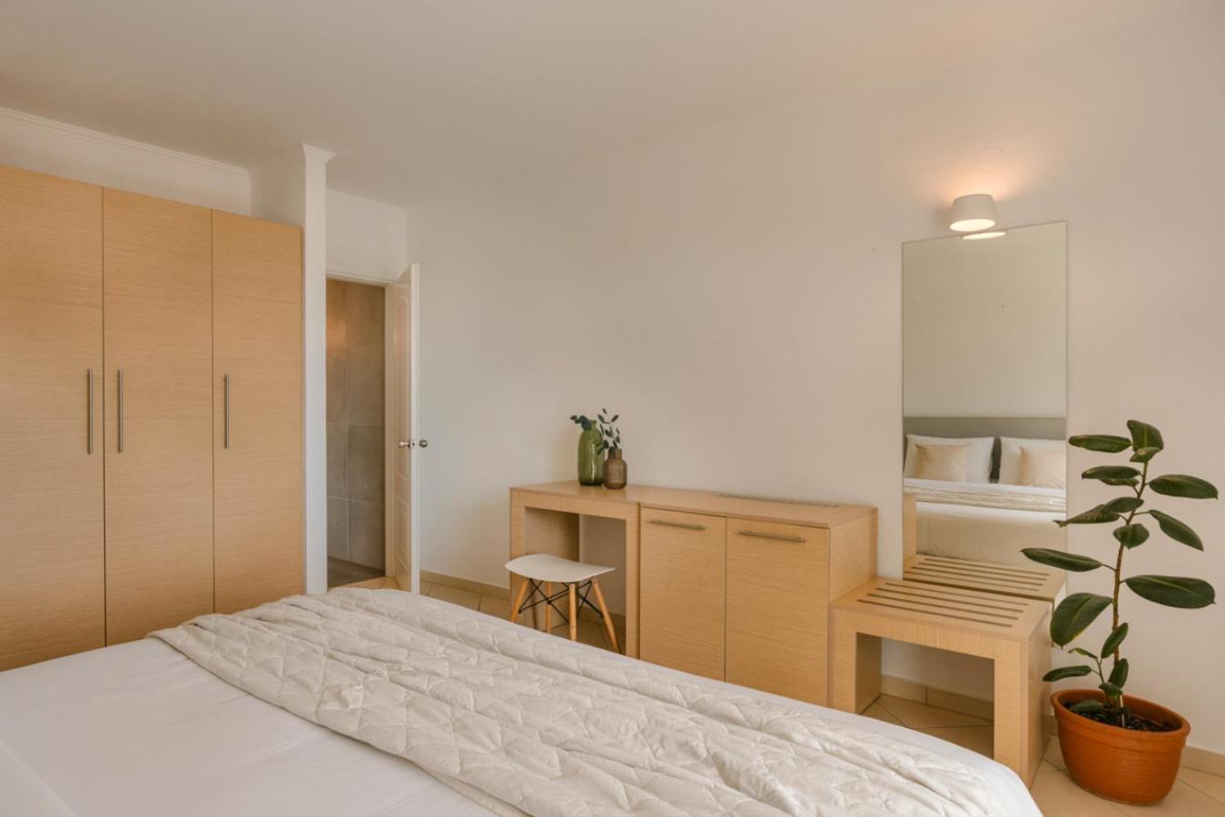 Hotel Century