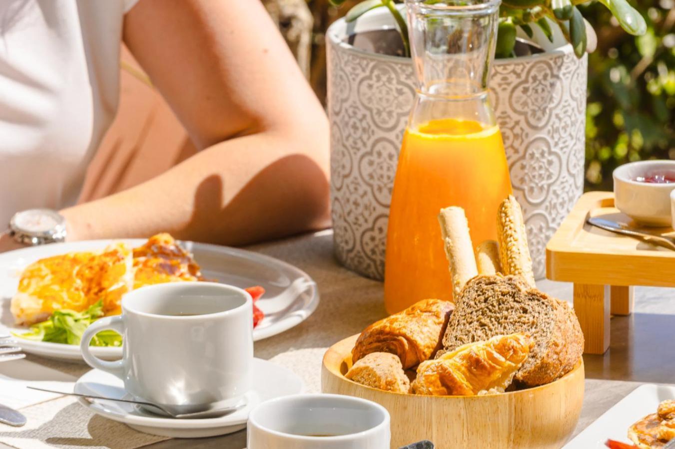 Century Hotel Acharavi (Corfu)